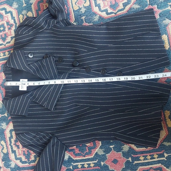 Vintage Y2K Armani Collezioni Pinstripe Wool Blend Blazer Black 8 - Picture 4 of 10